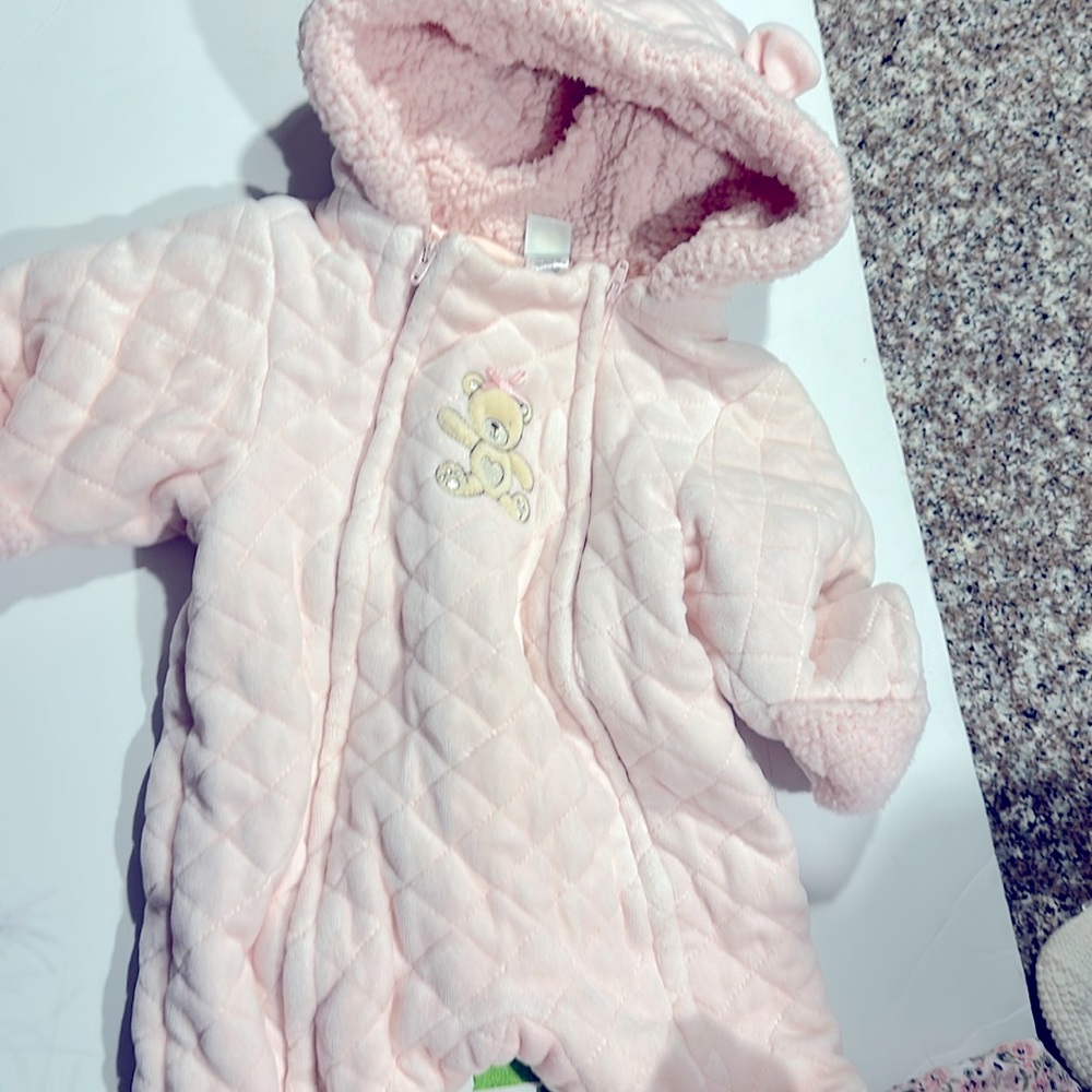 Baby winter clothing 6-9 months